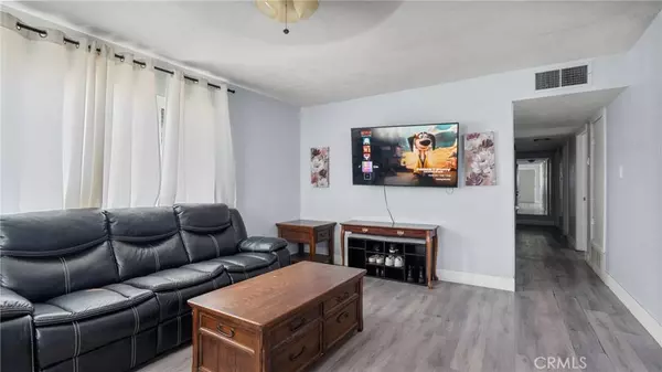 773 S Camino Los Banos, San Jacinto, CA 92583