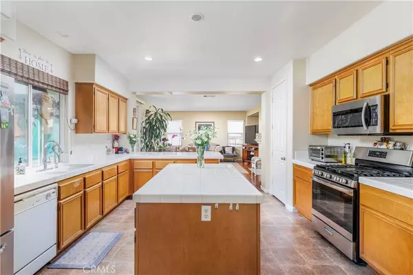 630 drake DR, San Jacinto, CA 92582