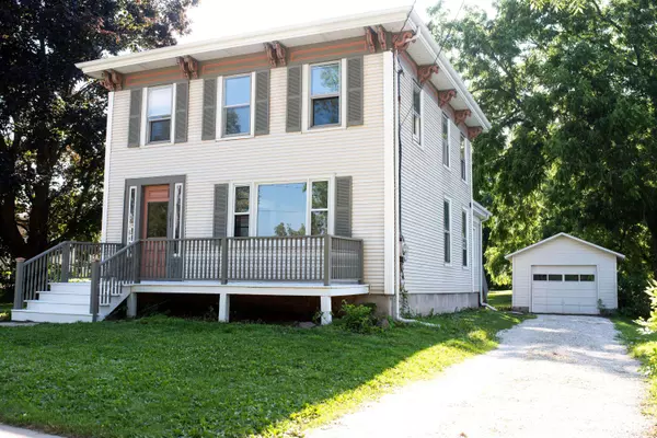 171 Martin St, Sharon, WI 53585