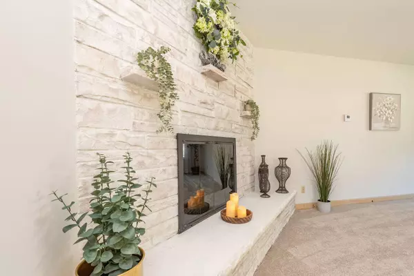 7806 W Dakota St, West Allis, WI 53219