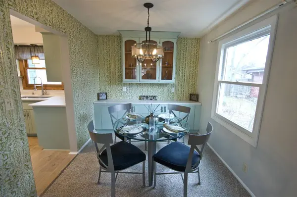 1804 Hemit Ave, Waukesha, WI 53189