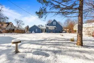 6234 N 105th St, Milwaukee, WI 53225