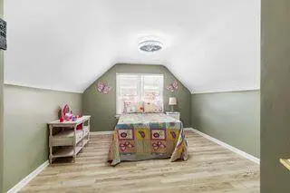 6234 N 105th St, Milwaukee, WI 53225