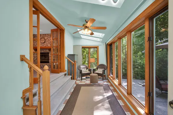 3430 Shorewood Dr, Caledonia, WI 53404