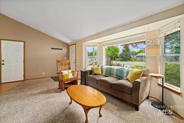 2261 N Linder, Meridian, ID 83646