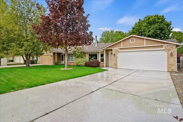 2261 N Linder, Meridian, ID 83646