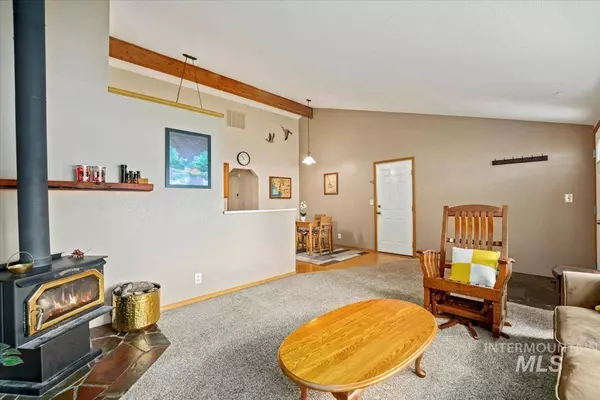 2261 N Linder, Meridian, ID 83646