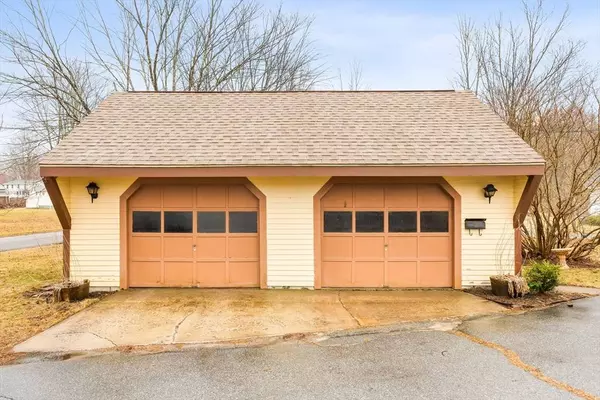 32 Ash St, Winchendon, MA 01475