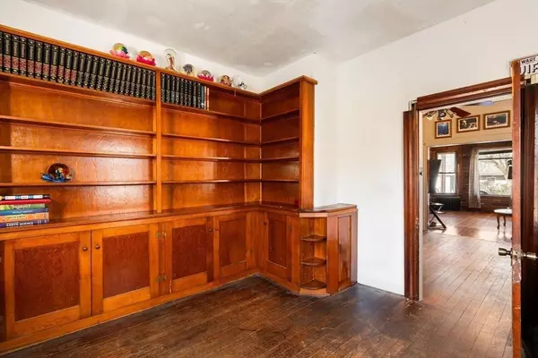 385 Exchange St, Athol, MA 01331