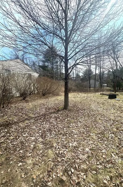 16 Sandrah Dr, Orange, MA 01364