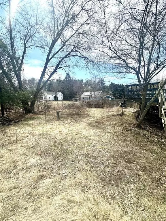 16 Sandrah Dr, Orange, MA 01364