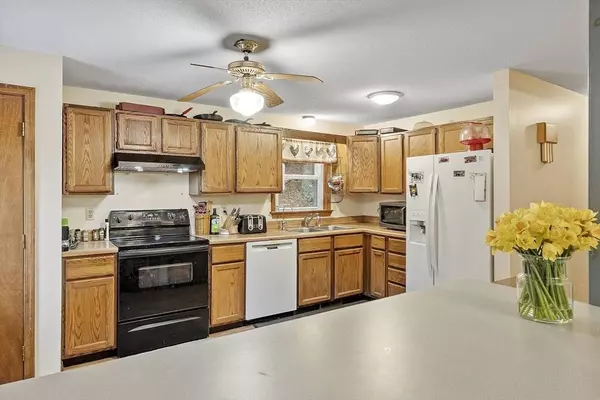 137 Eli Dr, Winchendon, MA 01475