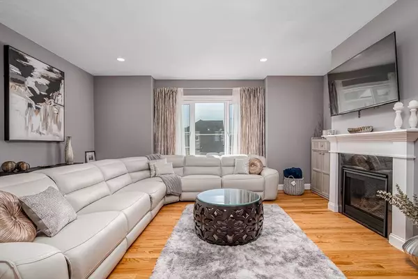 37 Pouts Ln #37, Uxbridge, MA 01569