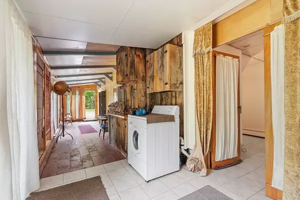 77 Daniel Shays Hwy, Orange, MA 01364