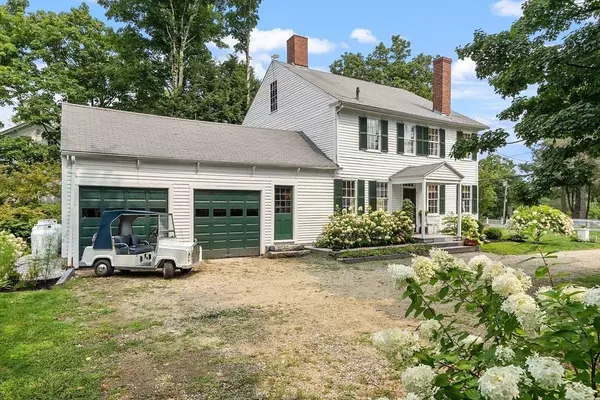 9 The Cmn, Royalston, MA 01368