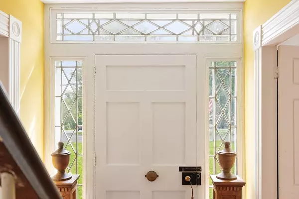 9 The Cmn, Royalston, MA 01368