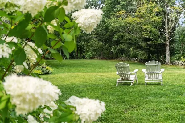 9 The Cmn, Royalston, MA 01368