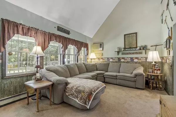 61 East Rd, Orange, MA 01364