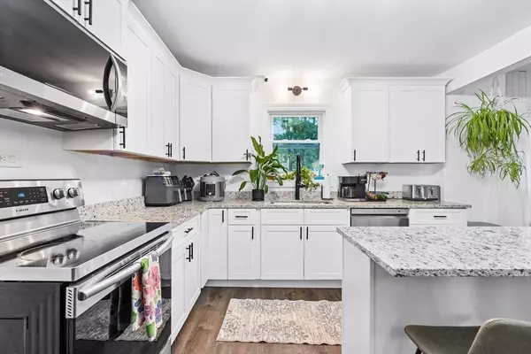 26 Crawford St, Gardner, MA 01440