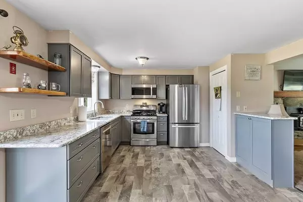 148 West St, New Salem, MA 01355