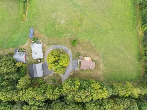 148 West St, New Salem, MA 01355