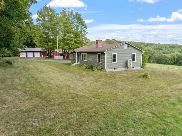 148 West St, New Salem, MA 01355