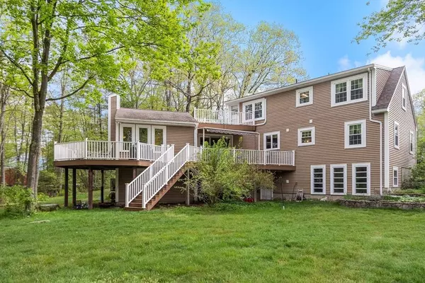 882 Old Keene Rd, Athol, MA 01331