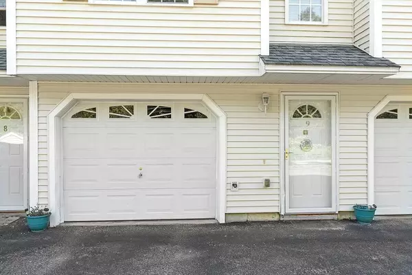 350 Riverbend St #109, Athol, MA 01331