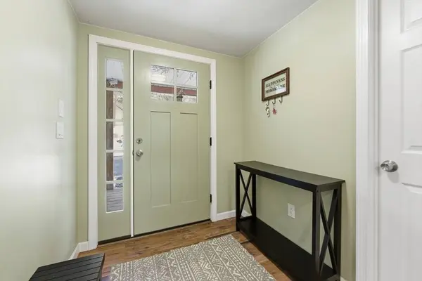 160 Cottage St, Athol, MA 01331