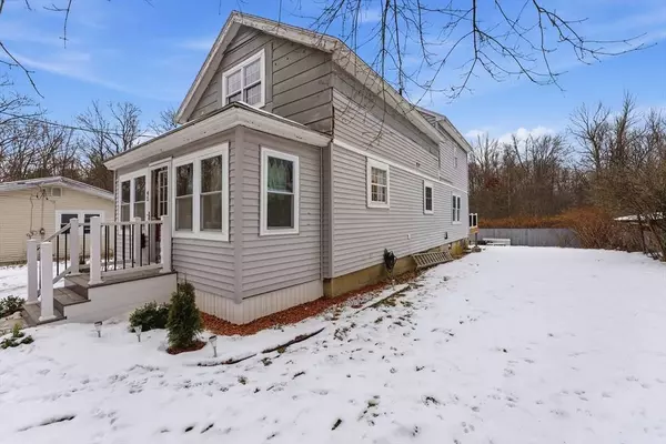 45 Pike St, Athol, MA 01331