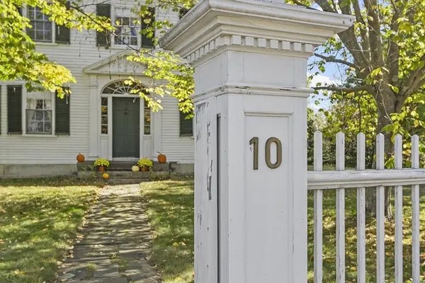 10 On The Cmn, Royalston, MA 01368