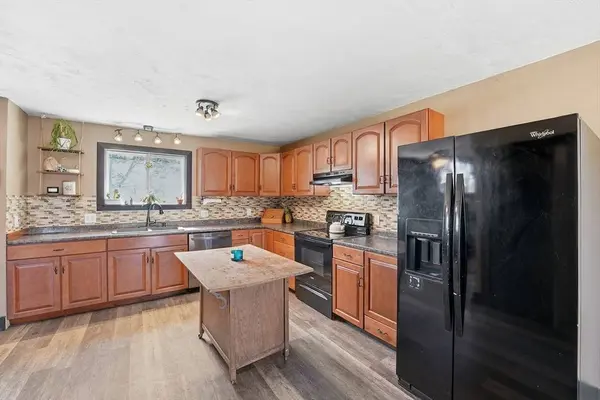 41 Russ St, Orange, MA 01364