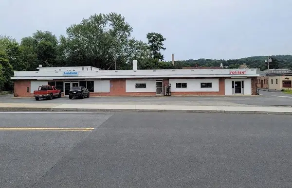 293 Exchange St #1, Athol, MA 01331