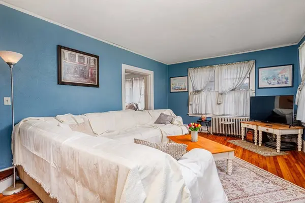 846 Massachusetts Ave, Lunenburg, MA 01462