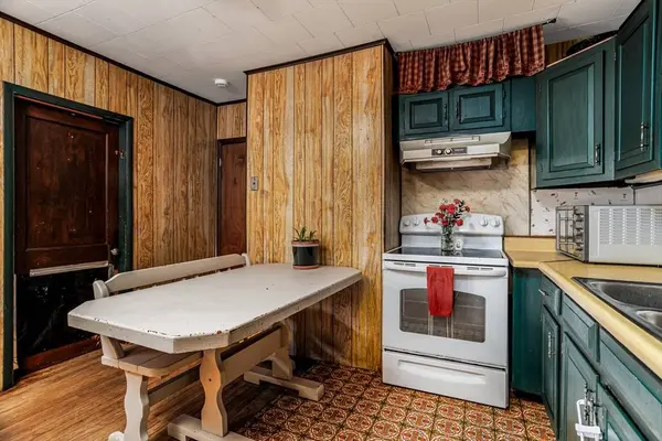 33 East St, Winchendon, MA 01475