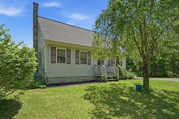 277 Walnut Hill Rd, Orange, MA 01364