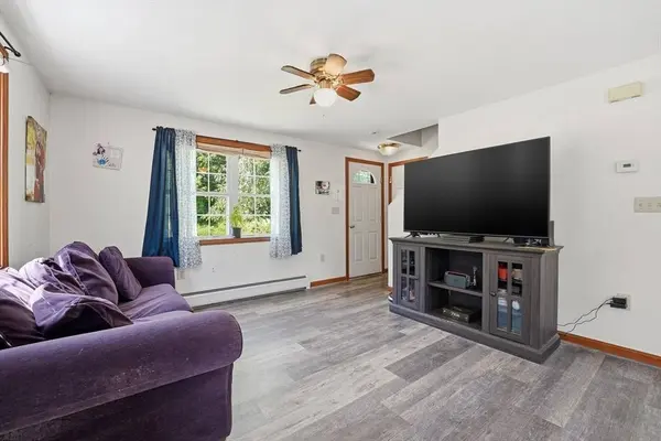 277 Walnut Hill Rd, Orange, MA 01364