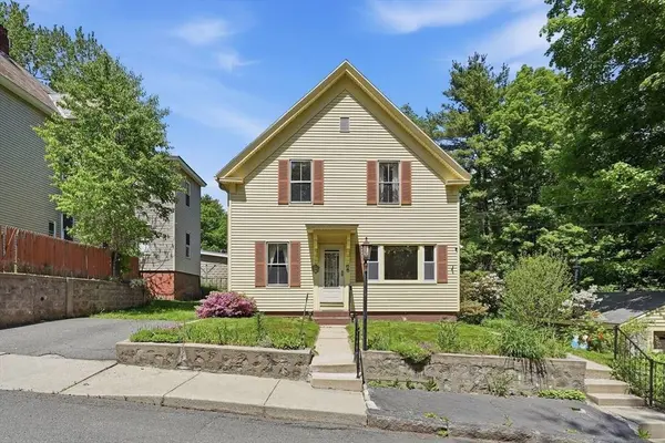 17 E Howe St, Orange, MA 01364