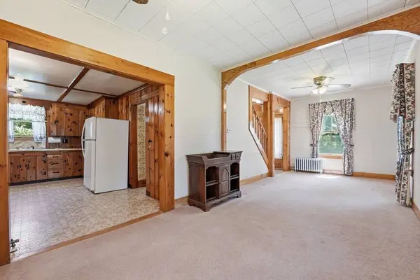 17 E Howe St, Orange, MA 01364