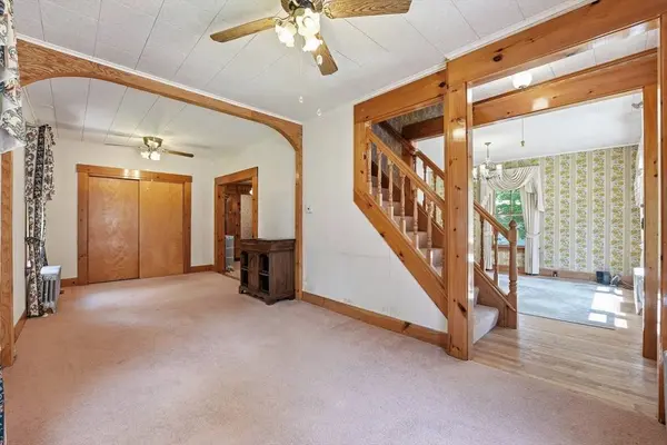 17 E Howe St, Orange, MA 01364