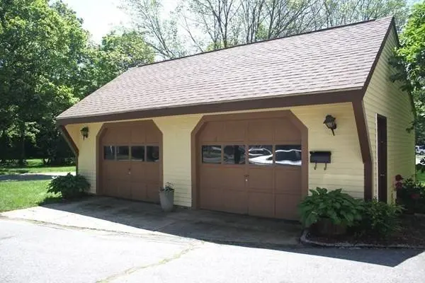 32 Ash St, Winchendon, MA 01475