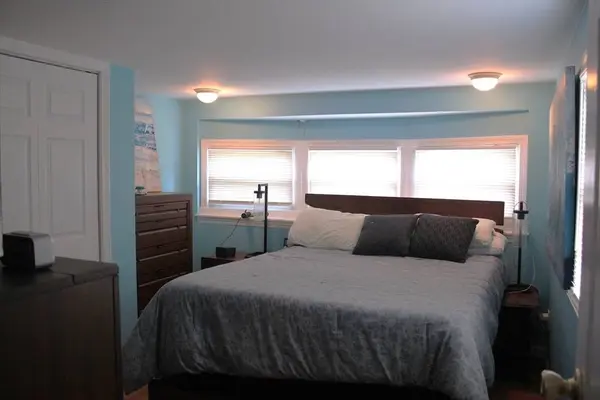 203 New Yorker Ave, Chelmsford, MA 01824