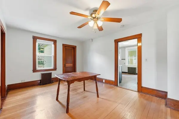 54 Franklin St, Athol, MA 01331