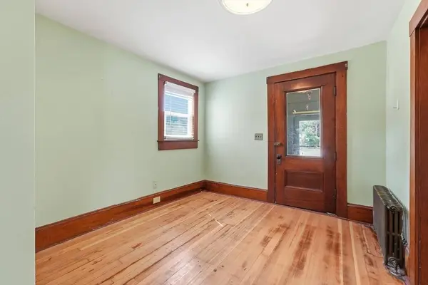 54 Franklin St, Athol, MA 01331