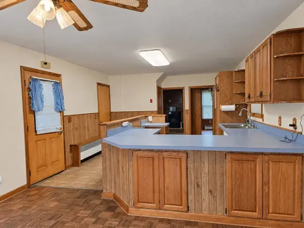 59 Prentiss St, Orange, MA 01364