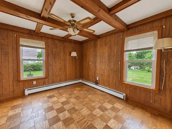 59 Prentiss St, Orange, MA 01364