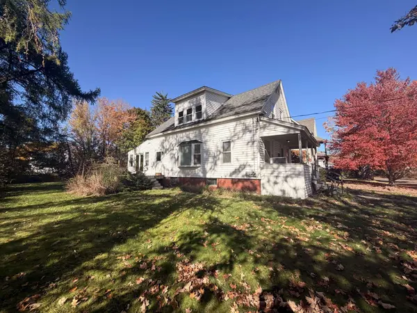 20 Adams St, Orange, MA 01364