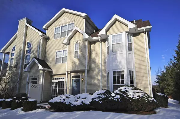 27 Mare Haven Ct, North Brunswick Twp., NJ 08902