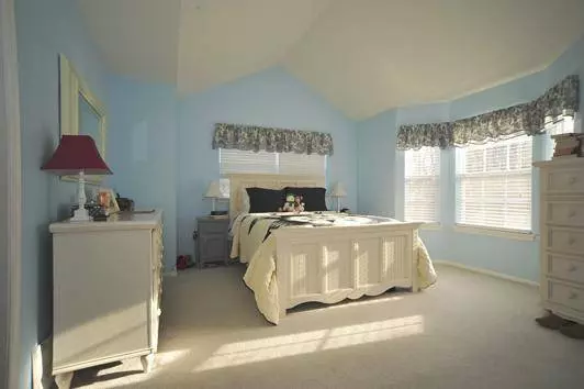 27 Mare Haven Ct, North Brunswick Twp., NJ 08902