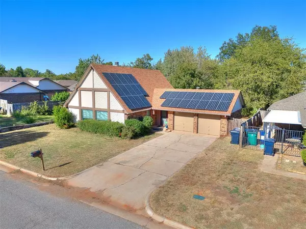 6721 Greenway DR, Oklahoma City, OK 73132